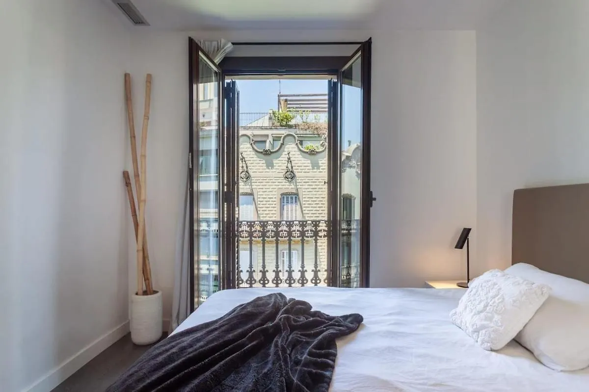 3-Bedroom Penthouse With Terrace In Eixample Barcelona 0*,  Spain