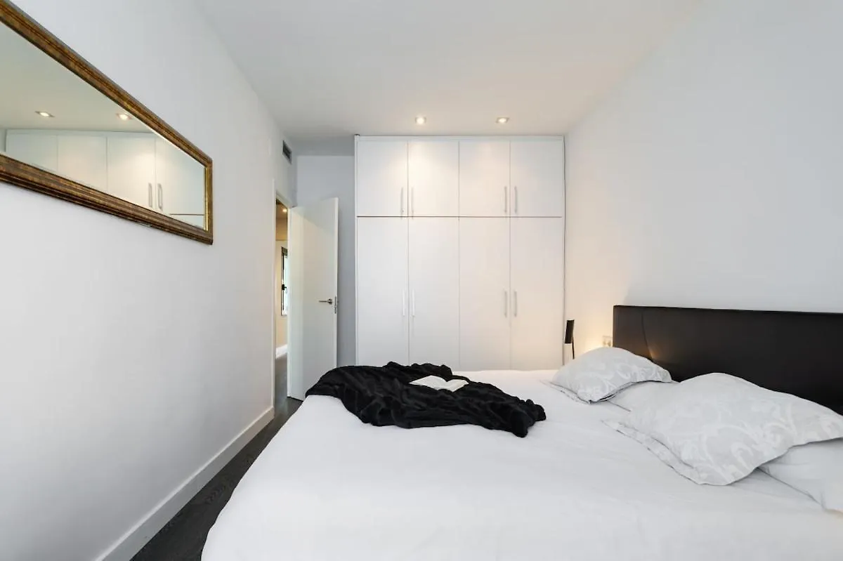 3-Bedroom Penthouse With Terrace In Eixample Barcelona 0*,  Spain